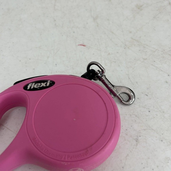 Flexi New Classic Retractable Dog Leash, Cord, 10 Ft For Dogs up to 18 lbs - Picture 8 of 10